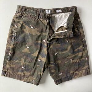Gap For Good Camo Dog Shorts Mens Size 33 Camouflage and Embroidered